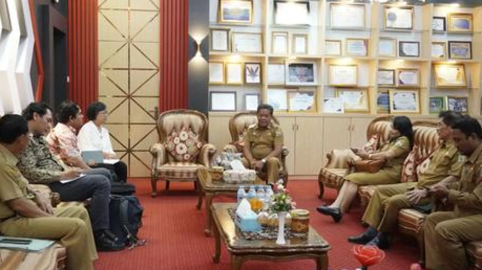 Developing Early Warning System in Palm Oil Conflict, ELSAM and Sanggau Government Strengthen Cooperation