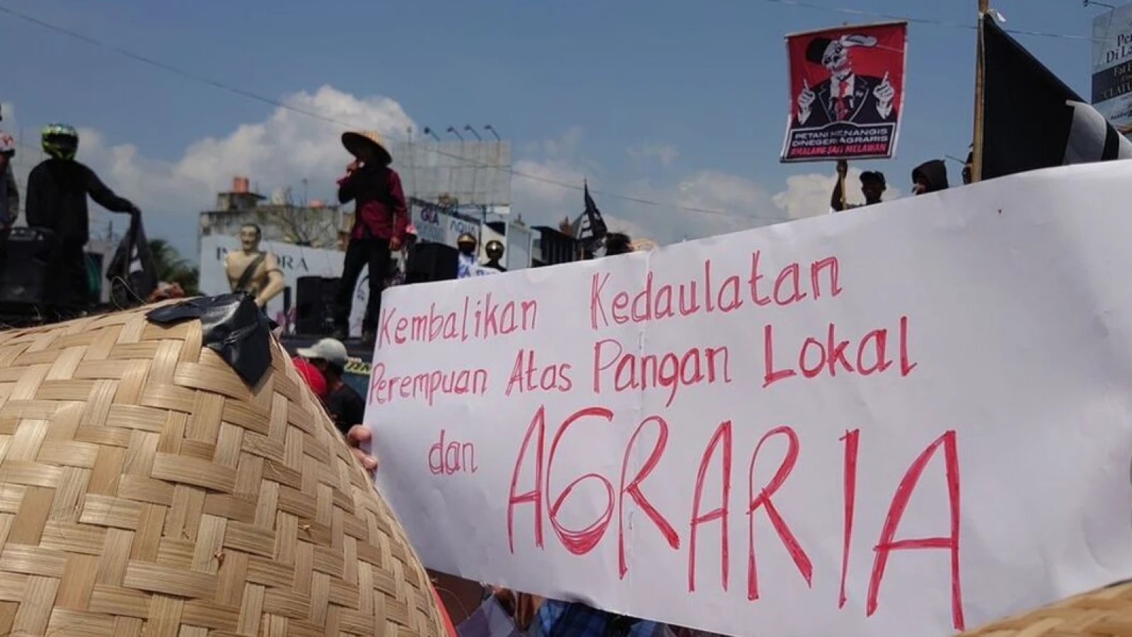 Usut Kematian Petani Lahat dan Kembalikan Lahan Rakyat yang digusur oleh PT. Artha Prigel