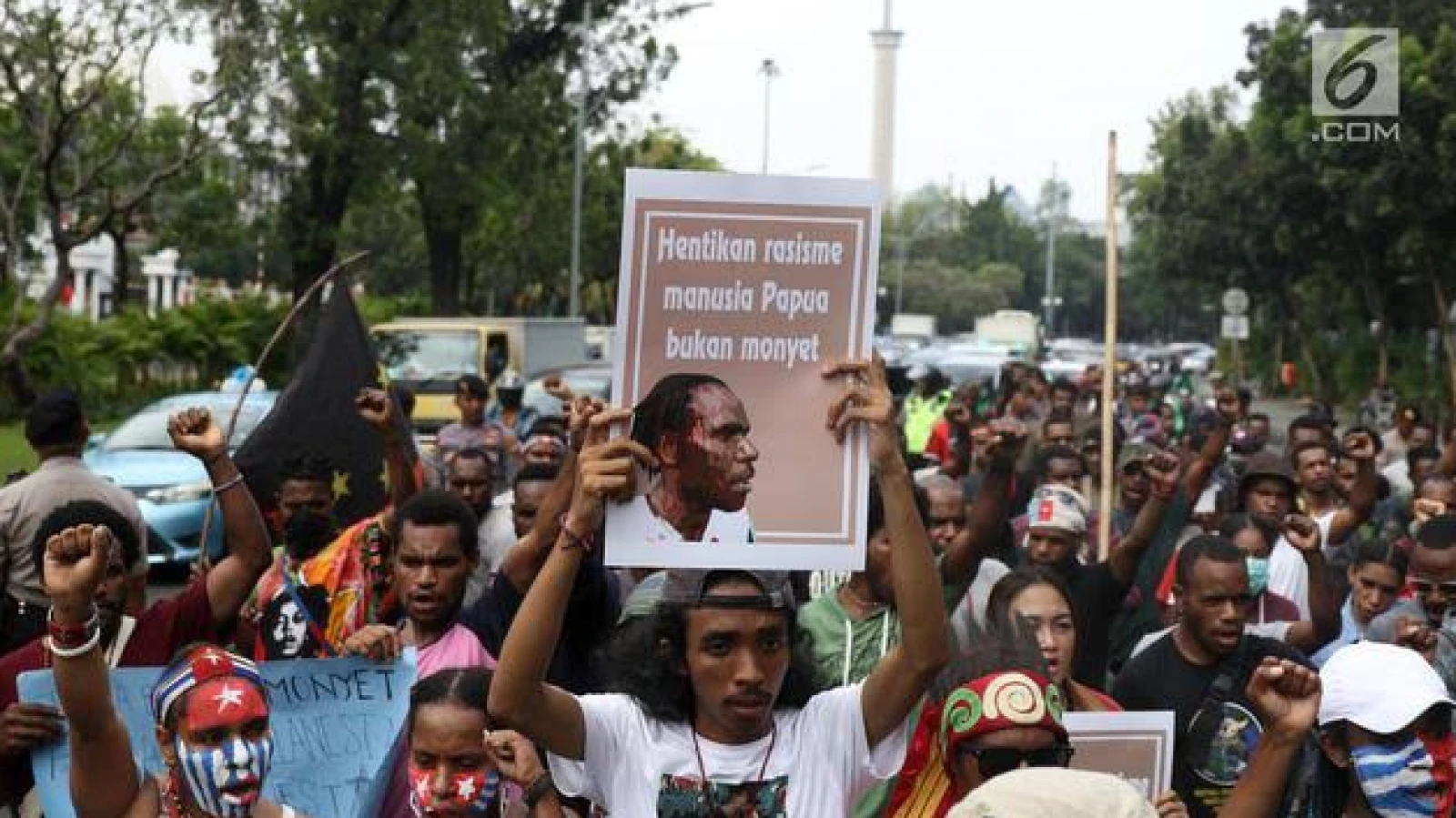 Mengecam Keras Tindakan Tidak Manusiawi kepada Mahasiswa Papua di Surabaya