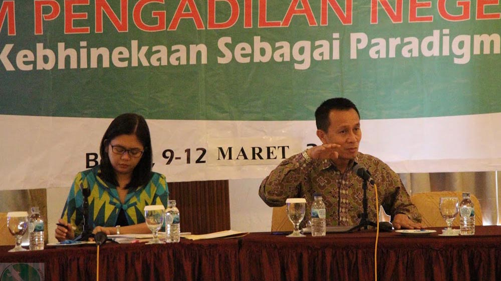 Peran, Status dan Kedudukan Hakim: Independensi & Imparsialitas vs Realitas Sosial
