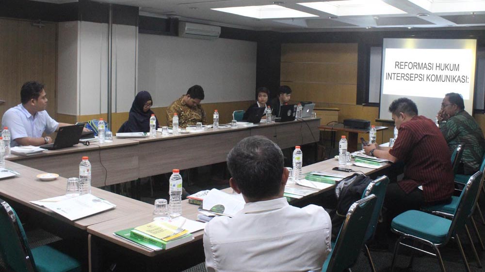 Pentingnya Reformasi Hukum Intersepsi Komunikasi Untuk Memperkuat Perlindungan Hak Atas Privasi Warganegara