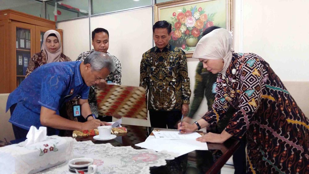Penandatanganan Kerjasama Dirjenham Kemenkumham dan ELSAM tentang Pemajuan dan Perlindungan HAM di Indonesia