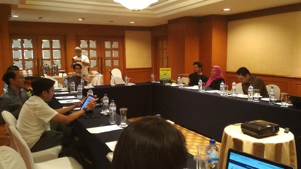 Korelasi Antara Hoax, Fake News, dan Meningkatnya Ekstremisme