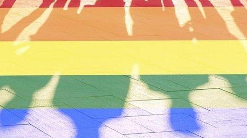 Mahkamah Agung, TNI dan POLRI Wajib Menghentikan Segala Diskriminasi Terhadap LGBT