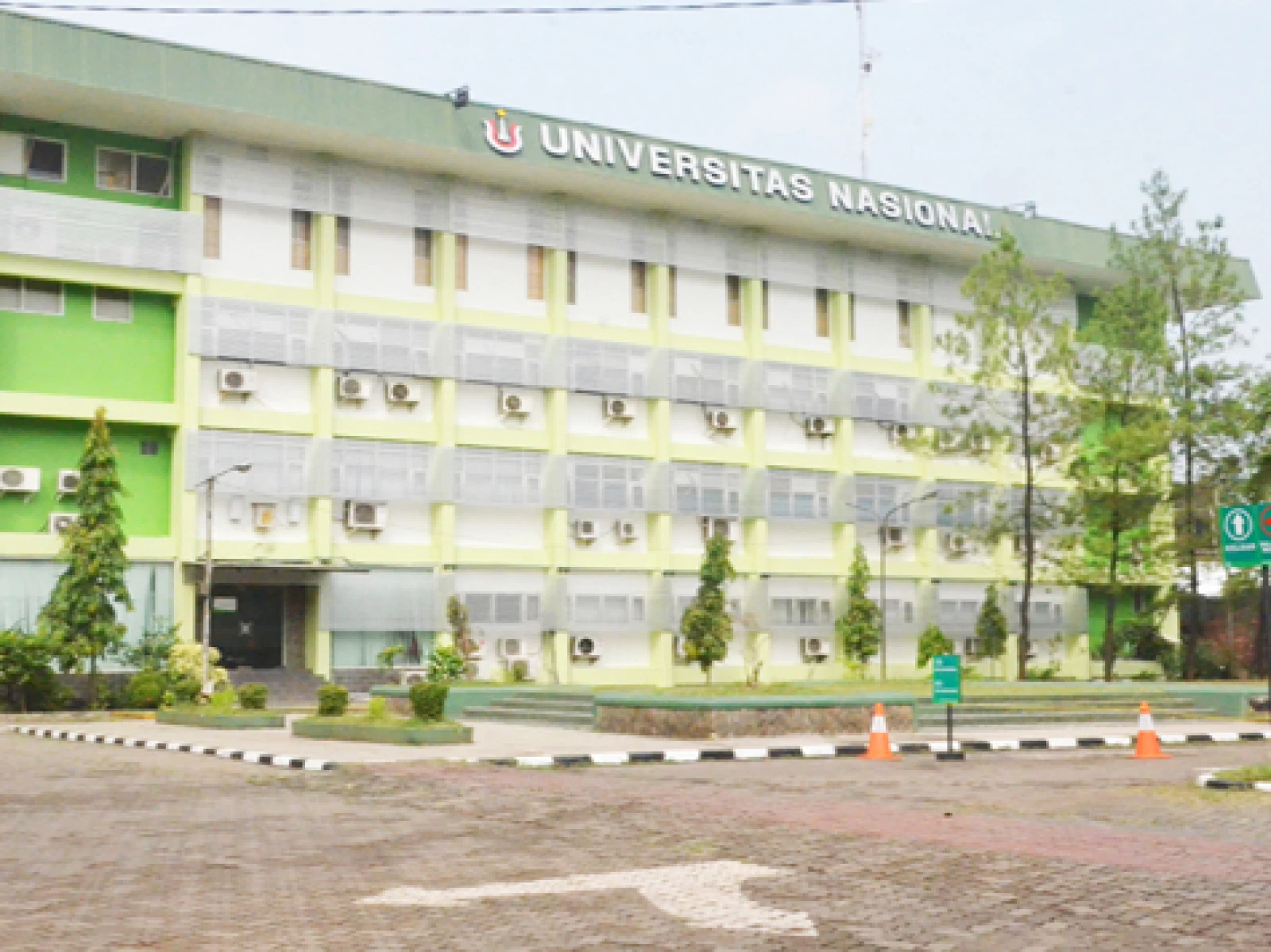 UNAS Harus Berhenti Merepresi Suara Kritis Mahasiswa