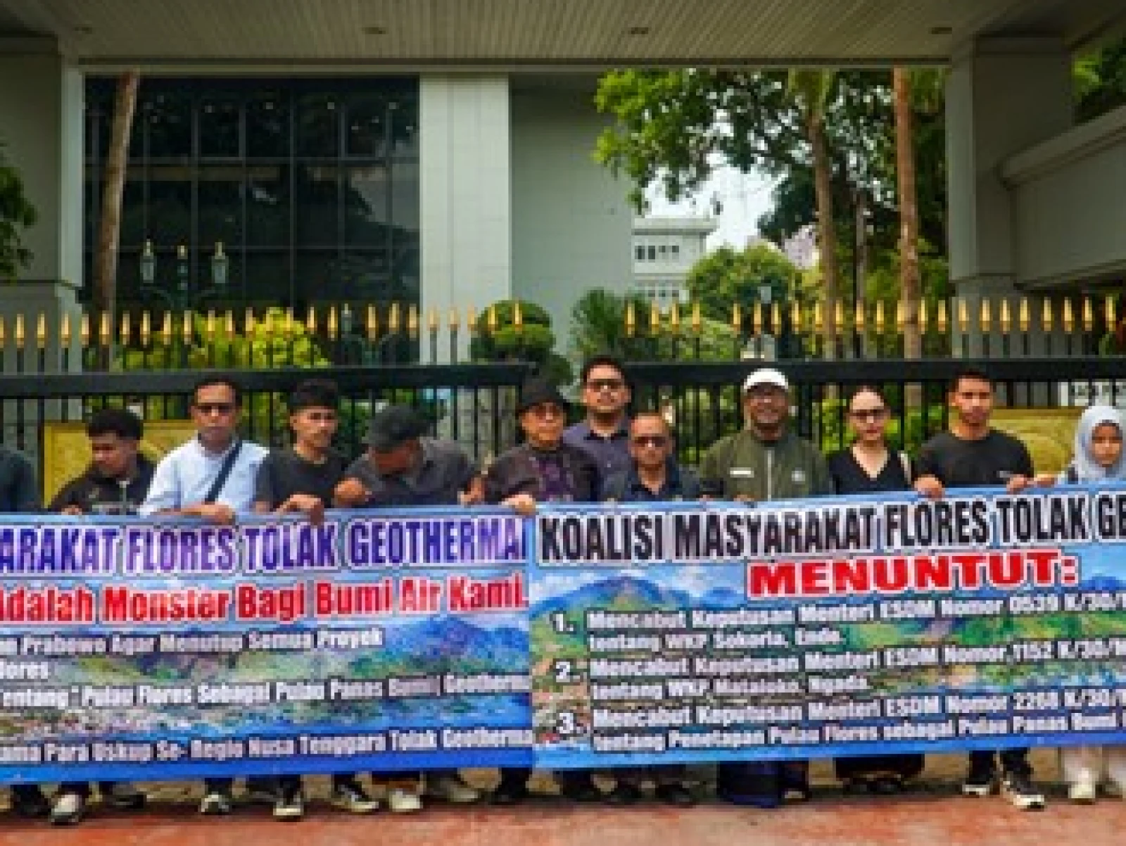 Flores Menolak Jadi &ldquo;Pulau Panas Bumi&rdquo;:&nbsp;Koalisi Ajukan Amicus Curiae ke Mahkamah Agung