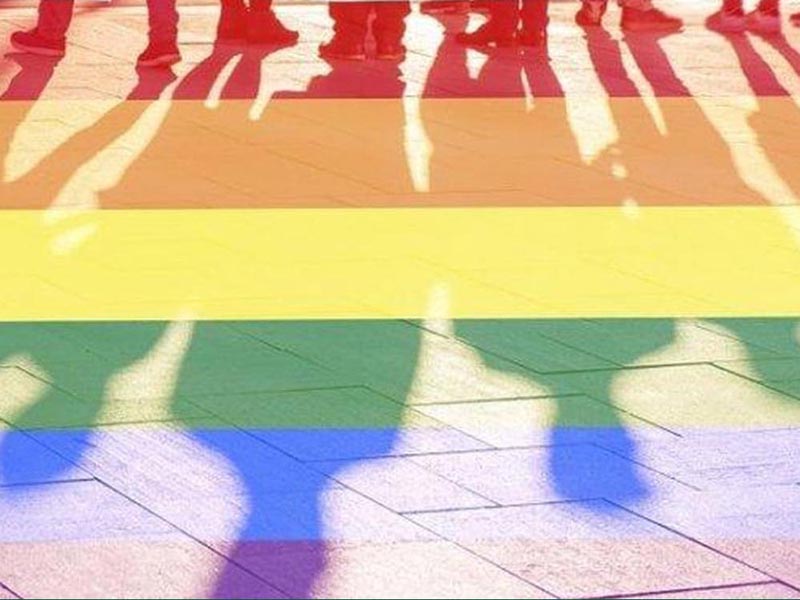 Mahkamah Agung, TNI dan POLRI Wajib Menghentikan Segala Diskriminasi Terhadap LGBT
